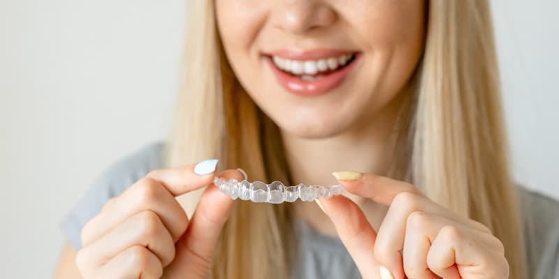 Transparente Aligner und Mundhygiene: Best Practices