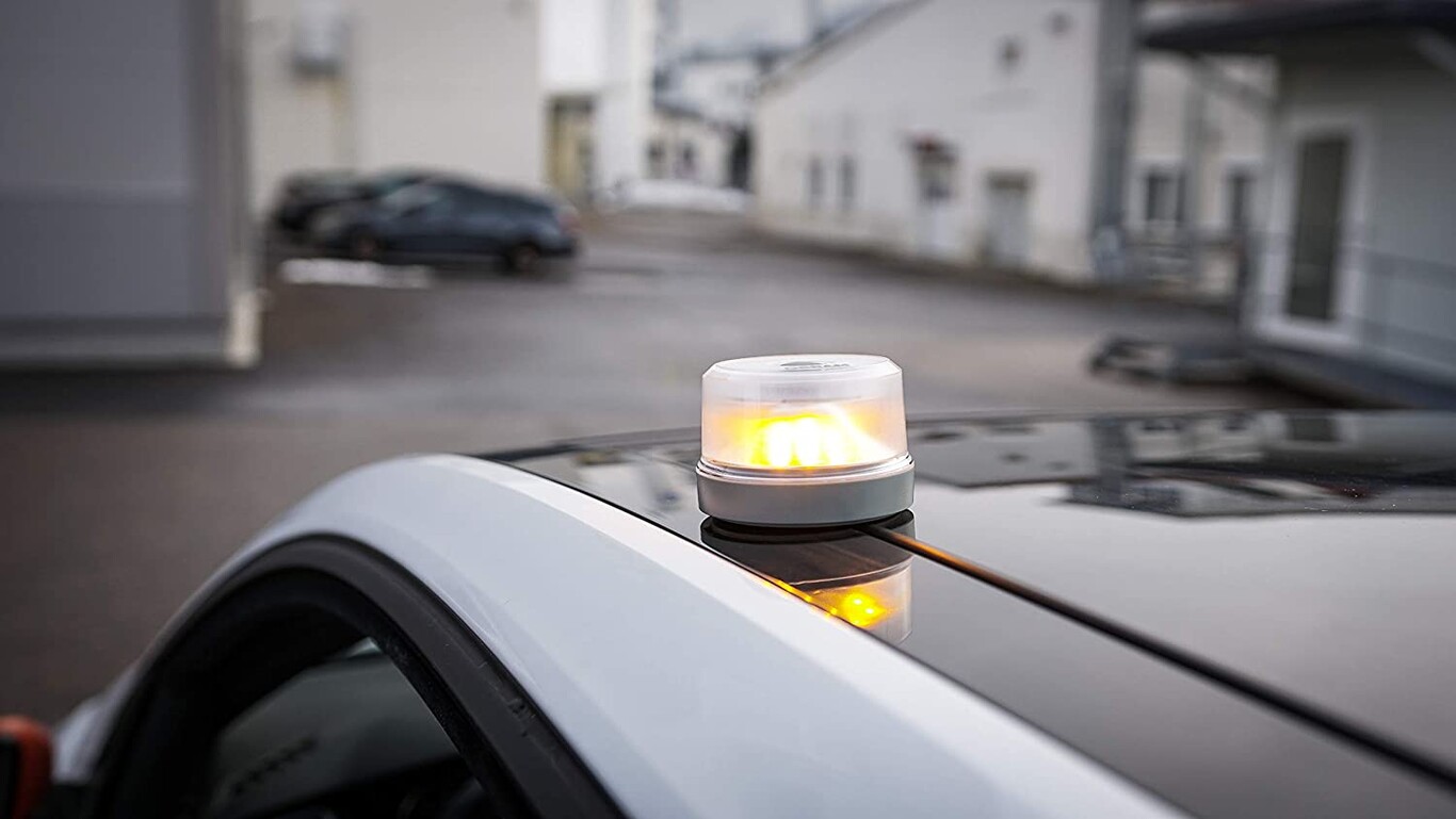 Warum die Warnleuchte V16 ein Must-Have für jede Autofahrt ist
